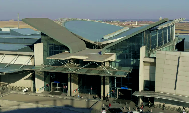 Ή Διεθνές Αεροδρόμιο Tambo